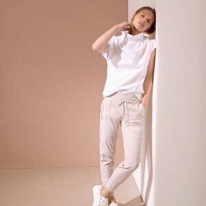 Raffaello Rossi Athletic Candy Joggers Zipper Pockets Navy Size 38 US 8 Sand